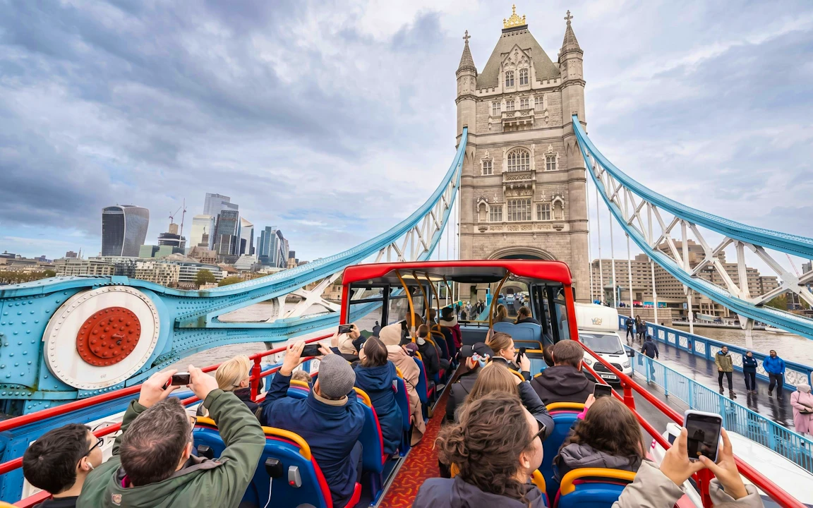 London Hop-on Hop-off Bus Tour Ticket Discount